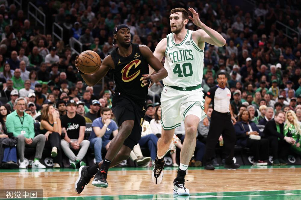 布彭扎在随 布彭扎在随